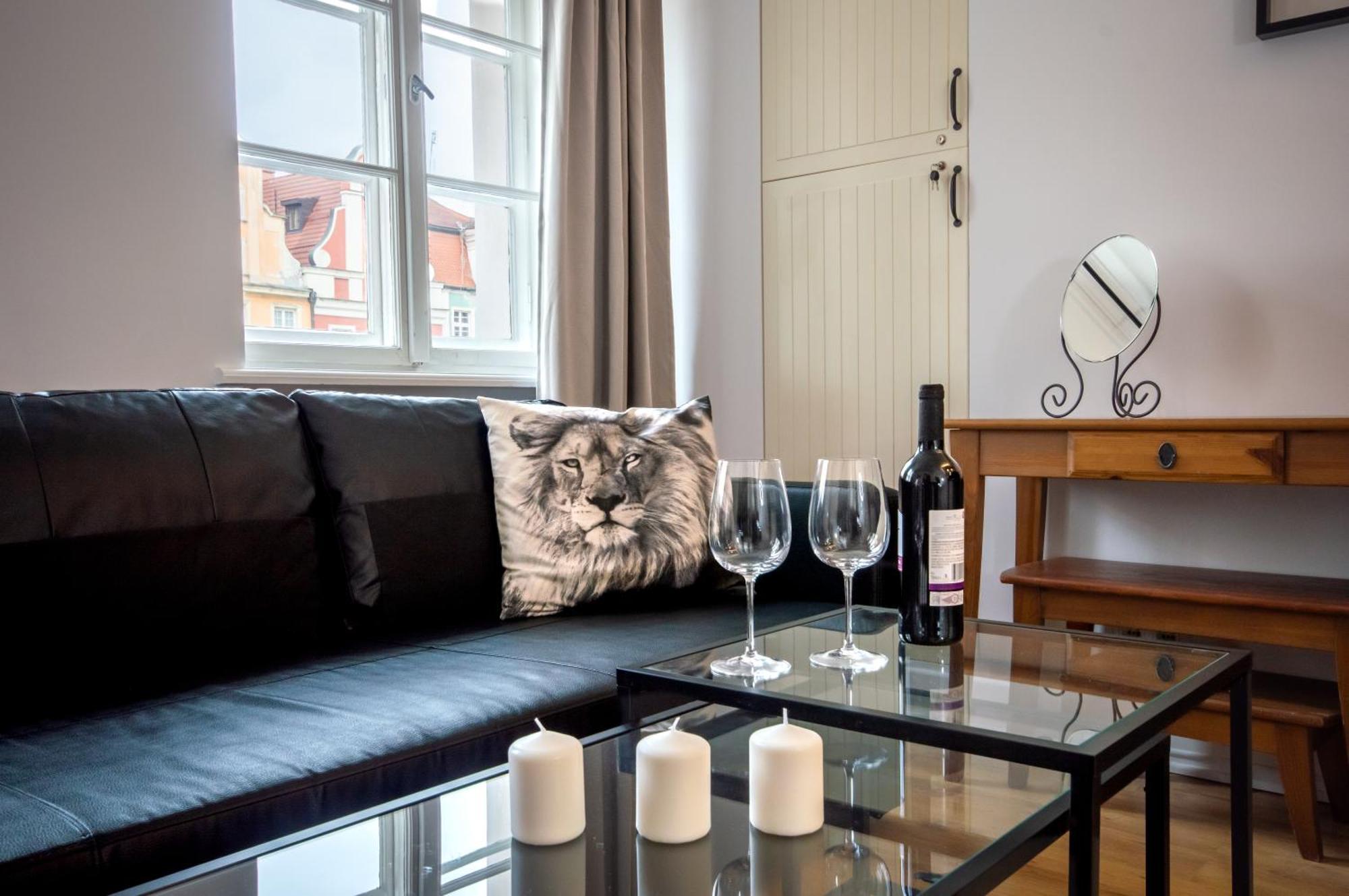 Apartament W Ratuszu Lägenhet Wrocław Exteriör bild